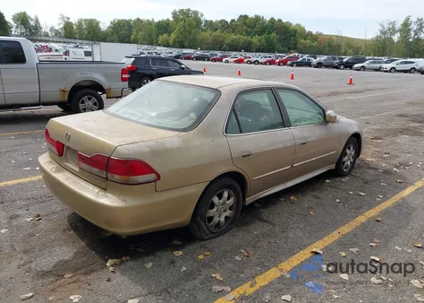 2002 Honda Accord 2.3 Ex/2.3 Se из США, поврежденный, VIN 1HGCG66832A045165